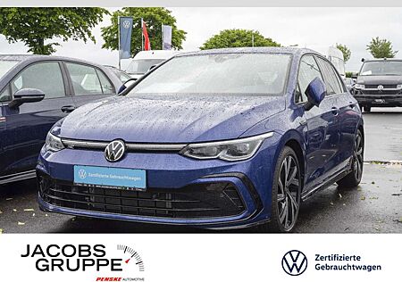 VW Golf Volkswagen VIII 1.5 eTSI DSG R-Line Kamera, LED Plu