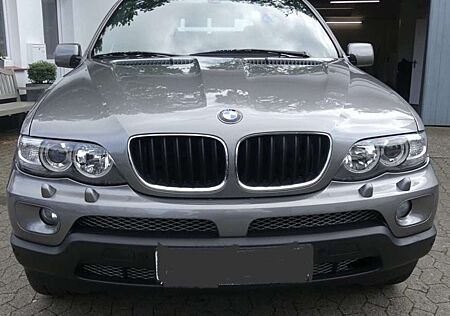 BMW X5 3.0d Sport DPF/AHK/Xenon/ sehr guter Zustand!!!