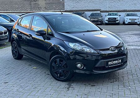Ford Fiesta Champions Edition Klima*Szhz*Winterreifen