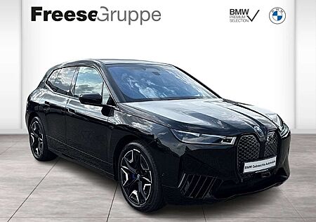 BMW iX xDrive40 Head-Up DAB LED RFK AHK el. Sitze