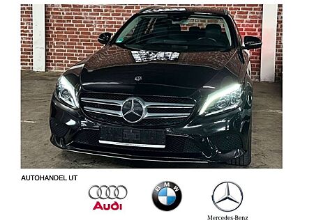 Mercedes-Benz C 220 d 4-Matic T-Modell 9G LED/PANO/AHK/R.Kamera