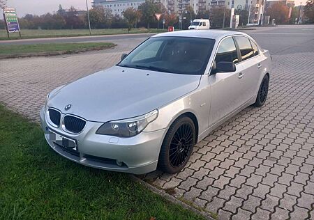 BMW 520i 520