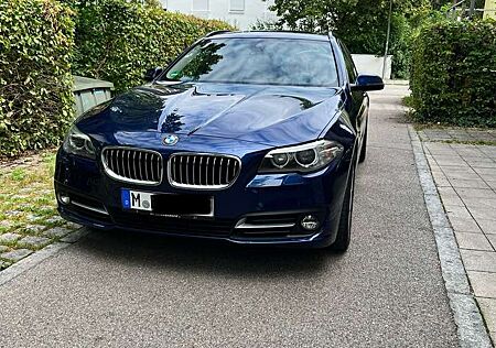 BMW 535d 535 xDrive Touring Aut. Luxury Line