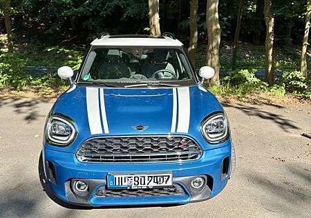 Mini Cooper S Countryman Cooper S - Pano, HuD, AHK, Navi, SH, 8-fach Reifen