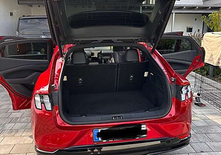 Ford Mustang Mach-E Premium AWD