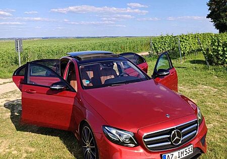 Mercedes-Benz E 300 AMG Line Panoramadach