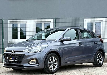 Hyundai i20 blue Trend/TEMP/PDC/LENK-HEIZ/SITZ-HEIZ/MTLF