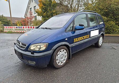 Opel Zafira 2.2 DTI Edition, 1.HD, NAVI, LEDER, XENON