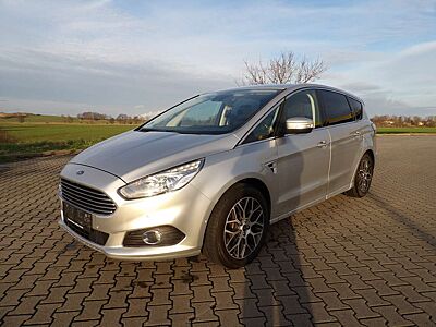 Ford S-Max Titanium PDC Klima Radio Sitzh. Alu. HU AU Neu