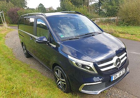 Mercedes-Benz V 300 d lang 4Matic 9G-TRONIC Exclusive
