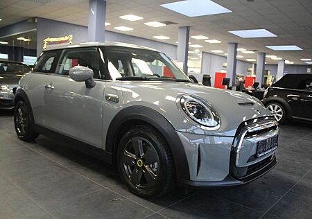 Mini Cooper SE Essential Trim