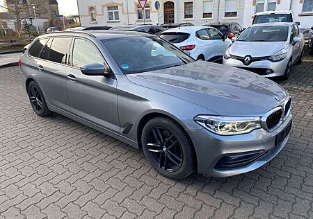 BMW 520 d Sport Line AHZV / HiFi / Adapt LED
