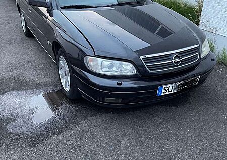 Opel Omega B Caravan 2.2 DTI Edition