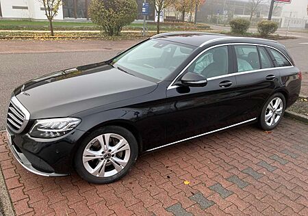 Mercedes-Benz C 300 d T 4Matic 9G-TRONIC Avantgarde