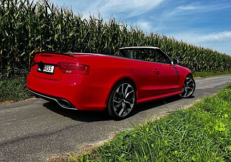 Audi RS5 Cabrio S tronic