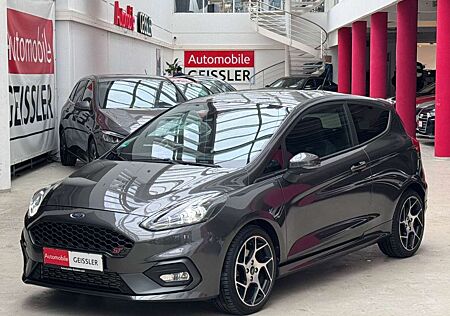 Ford Fiesta 1.5 EcoBoost ST LED+Sport AGA+Kamera 8TKM