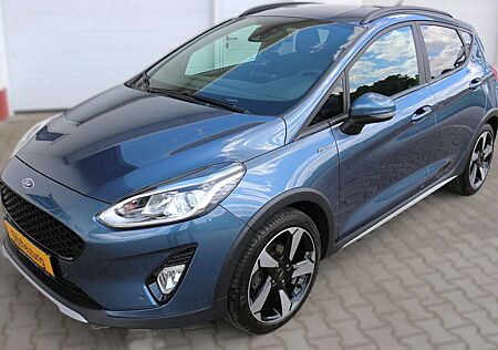 Ford Fiesta Active mit LED Scheinwerfer