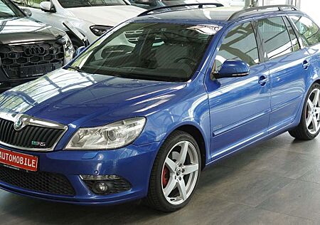 Skoda Octavia Combi RS*AHK*DSG*TEMPOMAT*