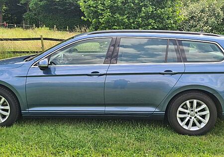 VW Passat Variant Volkswagen Comfort *Navi*DAB*ACC*3ZonenKlima