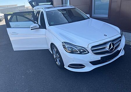 Mercedes-Benz E 220 T BlueTEC BlueEFFICIENCY Edition 9G-TRONIC