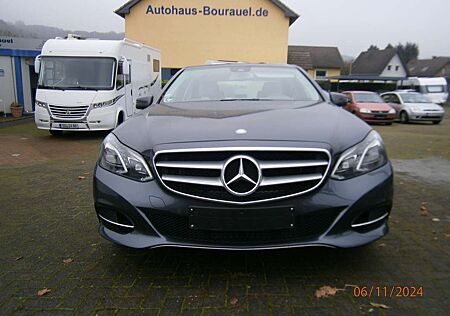 Mercedes-Benz E 200 CGI BlueEfficiency 1. Hand