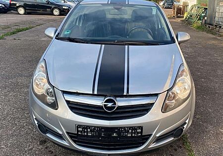 Opel Corsa 1.4 16V Color Race