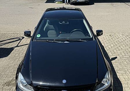 Mercedes-Benz C 180 Coupe BlueEFFICIENCY