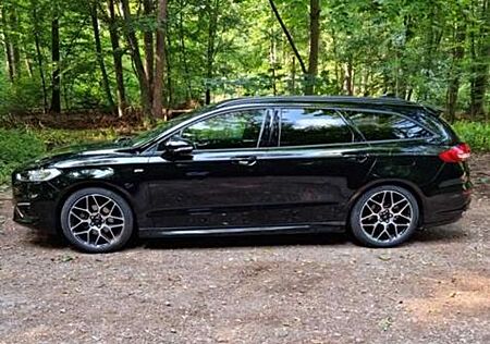 Ford Mondeo 2.0 140 KW Aut. ST-Line Schiebedach
