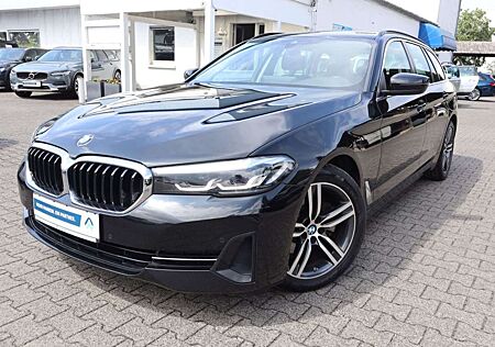 BMW 520d 520 Touring Aut.|NAVIGATION|SHZG|LED|R-CAM|