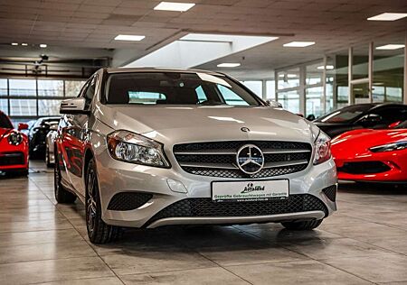 Mercedes-Benz A 200 A200 Aut. 7G-DCT*NAV*R-CAM*SZH*GARANTIE*TÜV NEU*