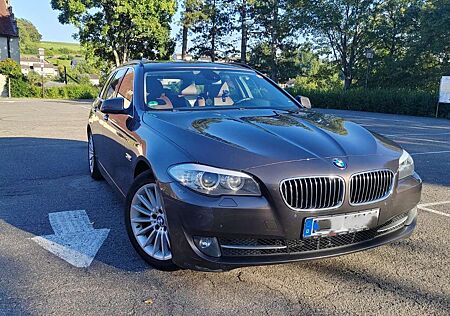 BMW 525d 525 5er Touring Diesel Touring Aut.