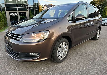 VW Sharan Volkswagen Highline Pano/7-Sitzer/AHK
