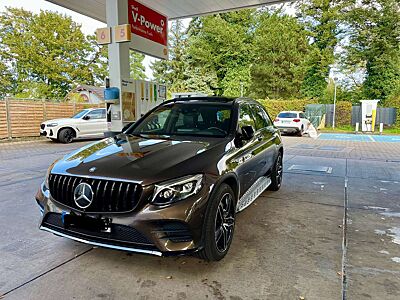 Mercedes-Benz GLC 250 GLC 250 4Matic 9G-TRONIC AMG Line