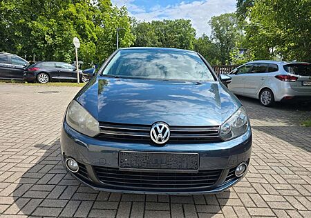 VW Golf Volkswagen VI move