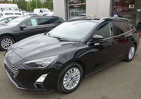 Ford Focus Turnier Automat Titanium LED elektr.Heck