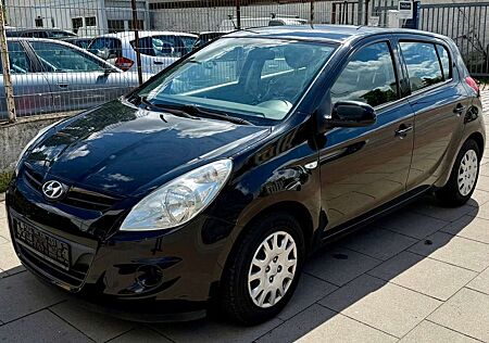 Hyundai i20 1.2 Comfort/ 1.Hand/ TÜV 12.26