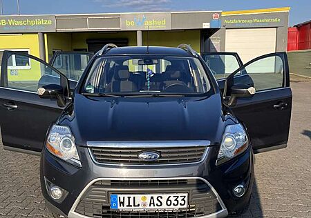 Ford Kuga 2.5 4x4 Aut. Titanium