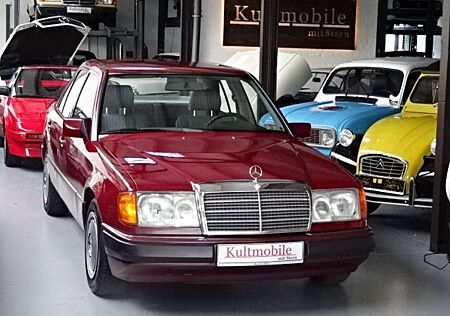 Mercedes-Benz E 230 E-Klasse