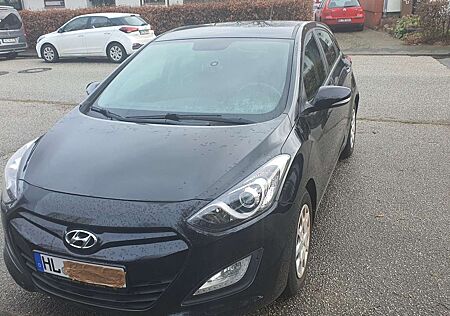 Hyundai Elantra 1..4