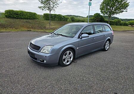 Opel Vectra Sport**Automatik**AHK**01/2027