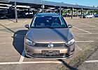 VW Golf Sportsvan Volkswagen Golf VII Sportsvan 1.2 TSI (BlueMotion Technology)