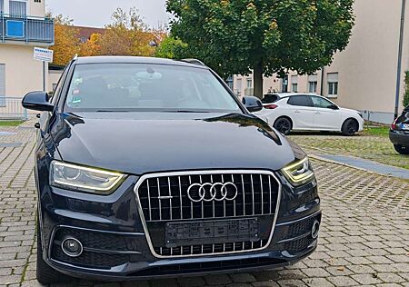 Audi Q3 2.0 TDI quattro S tronic S-Line