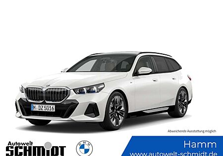 BMW 520 d Touring M Sport / NP= 82.960,- / Pano / AHK