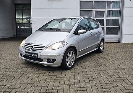 Mercedes-Benz A 200 Elegance Polar Star Pano/Klima/BC/FIS eFH.