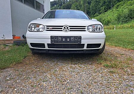 VW Golf Volkswagen 2.8 V6 4Motion