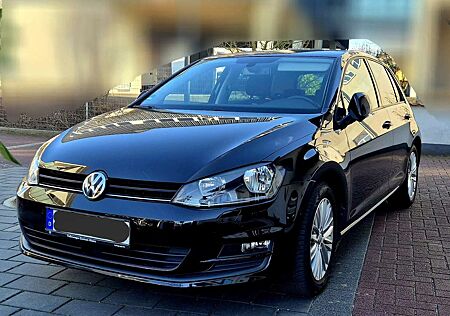VW Golf Volkswagen 1.4 TSI *7-DSG*ACC*PDC*SHZ*PARKPILOT*NAVI*AEB*MFL