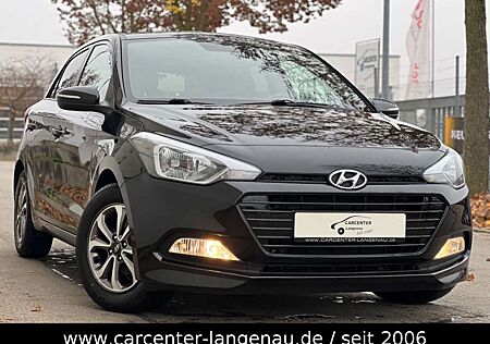 Hyundai i20 1.2 Passion + 8 x BEREIFT