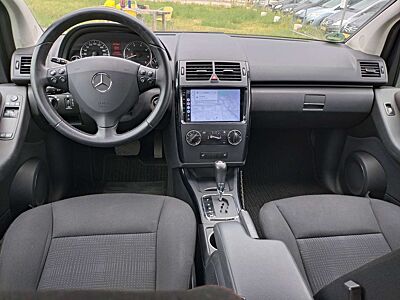 Mercedes-Benz A 160 A 160 +1Hd+Navi+Kamira+SHZ+Temp+N.Tüv+