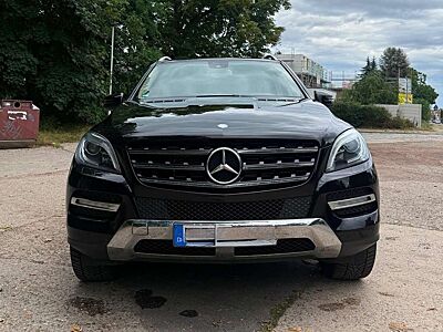 Mercedes-Benz ML 350 M-Klasse Diesel BlueTEC 4MATIC 7G-TRONIC
