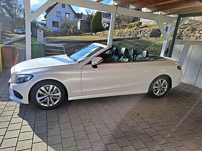 Mercedes-Benz C 250 C 250 Cabrio 9G-TRONIC AMG Line